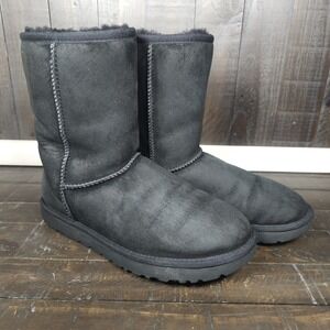 UGG "Classic Short II" Women's Fleece Sheepskin Slip-On Ankle Boots (Black) US 8